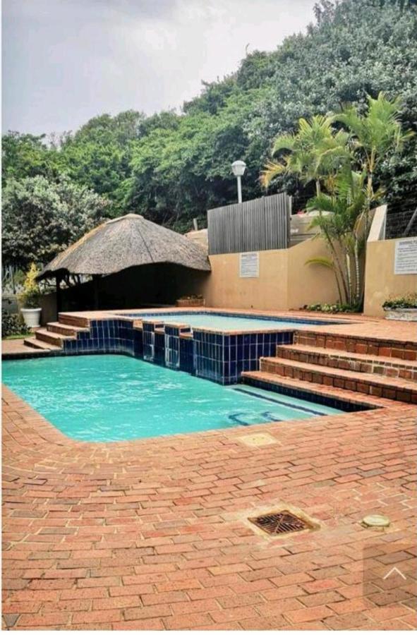 84 Camarque Umdloti beach Exterior foto